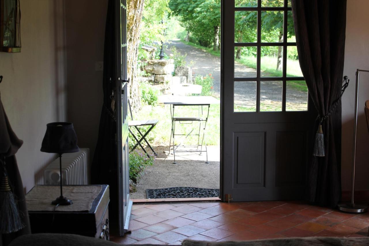 Les Terrasses De Labade Gite Et Chambres D'Hotes Coubisou Bagian luar foto